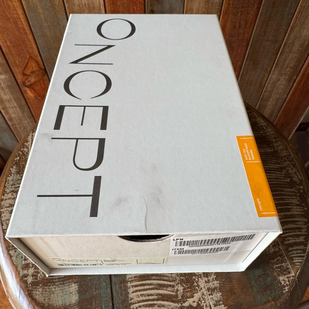 Women's Oncept Green and Yellow Athletic Shoes - Size 7.5 with box and tote. - Picture 5 of 9